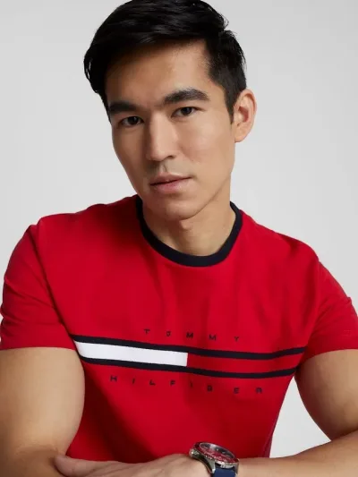 Camiseta Tommy Hilfiger para caballero color rojo
