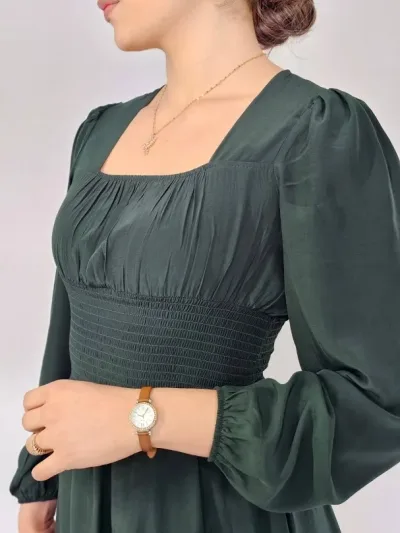 Vestido color verde oscuro para dama