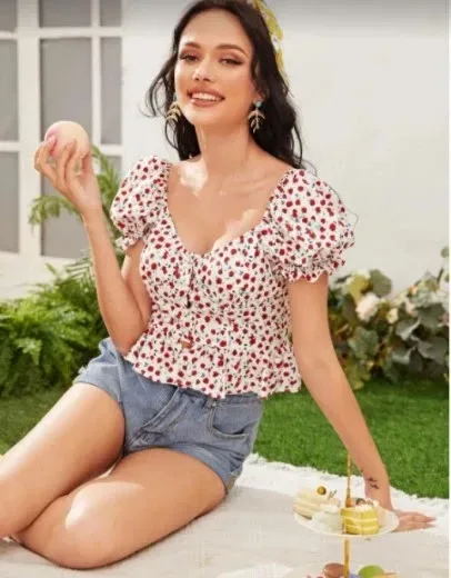 Blusa para dama color blanco con estampado floral