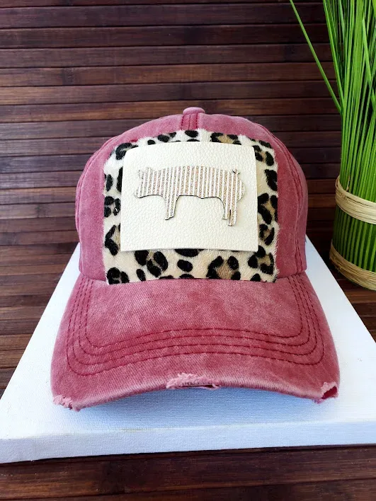 Gorra para dama color morado desteñido