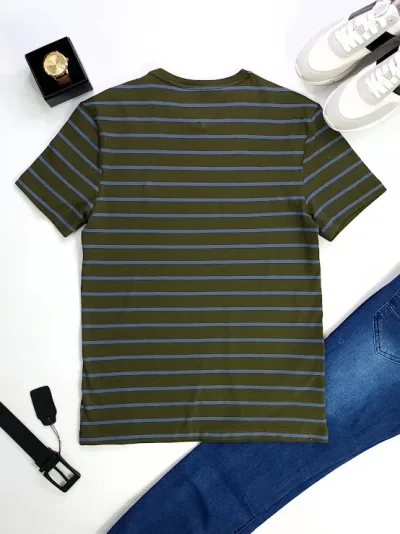 Camiseta Tommy Hilfiger para caballero a rayas.