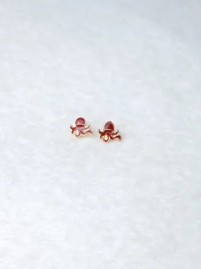 Par de aretes para dama diseño de pulpo