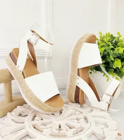 Sandalias para dama color blanco y beige