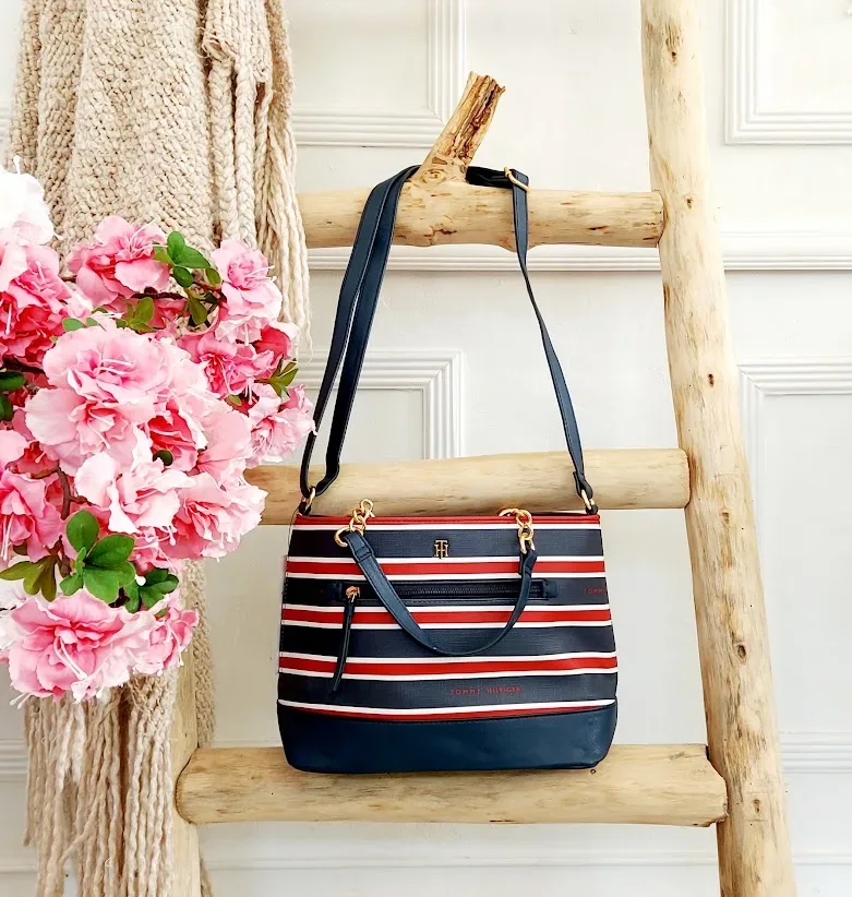 Bolso de hombro Tommy Hilfiger a rayas