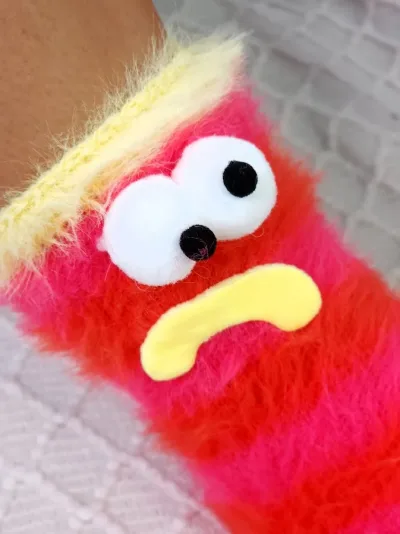 Medias multicolor de peluche