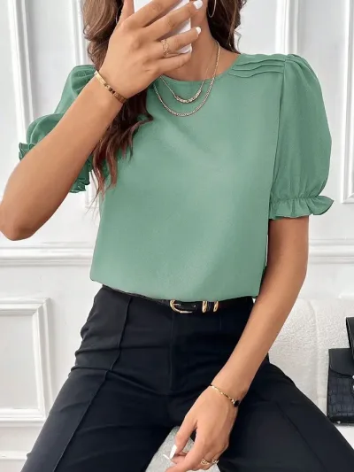 Blusa para dama color verde claro con detalle en las mangas