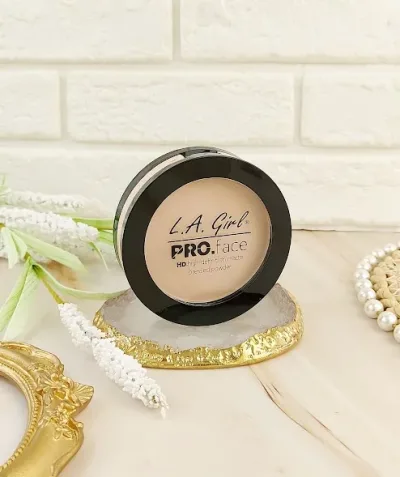 Polvos compactos mate L.A. Girl para dama GPP603