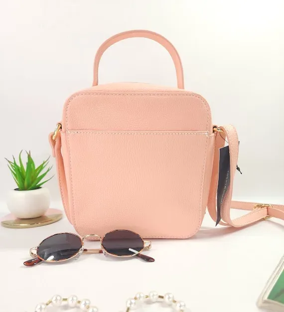 Bolso Tommy Hilfiger para dama color coral