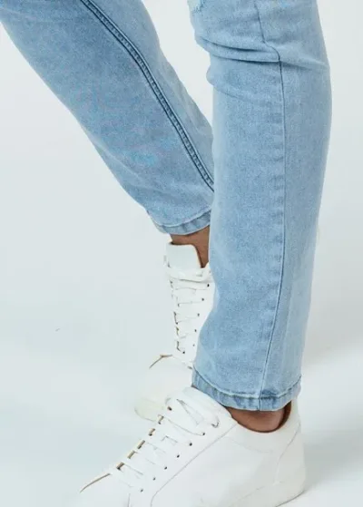 Jeans Hummer para caballero color celeste  H221013104A