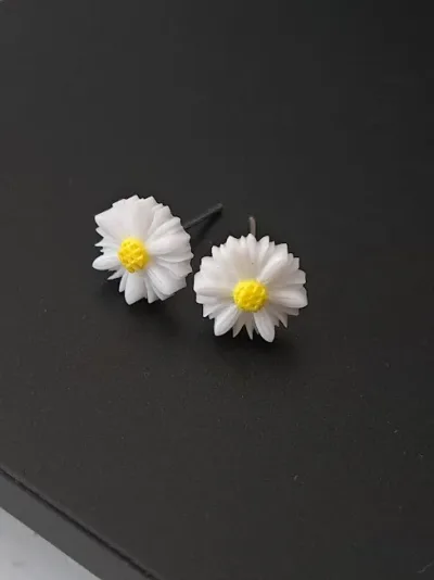 Par de aretes para dama diseño de flor