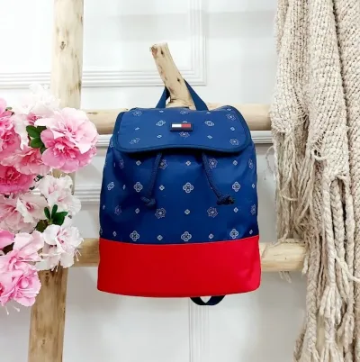 Mochila Tommy Hilfiger para dama color azul