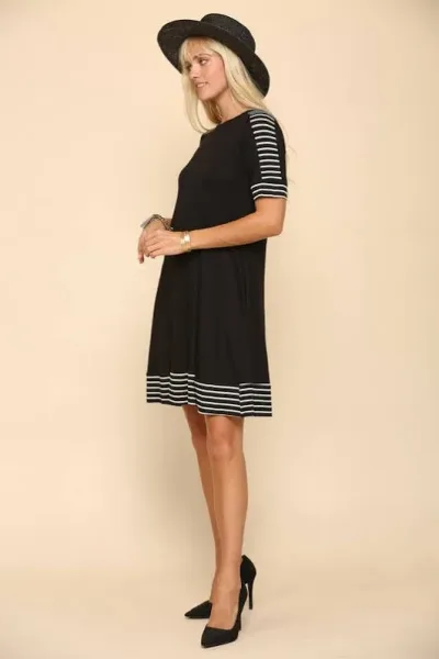 Vestido para dama color negro con diseños de rayas