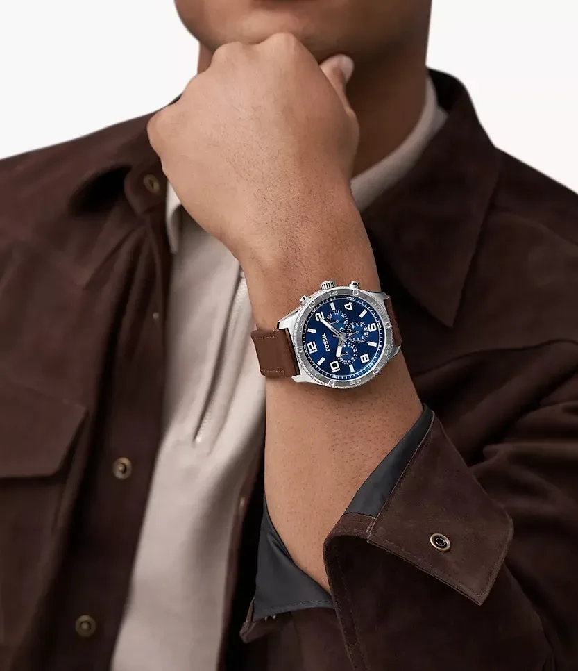 Reloj Fossil para caballero color café