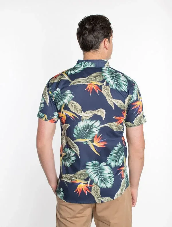 Camisa para caballero estampado tropical