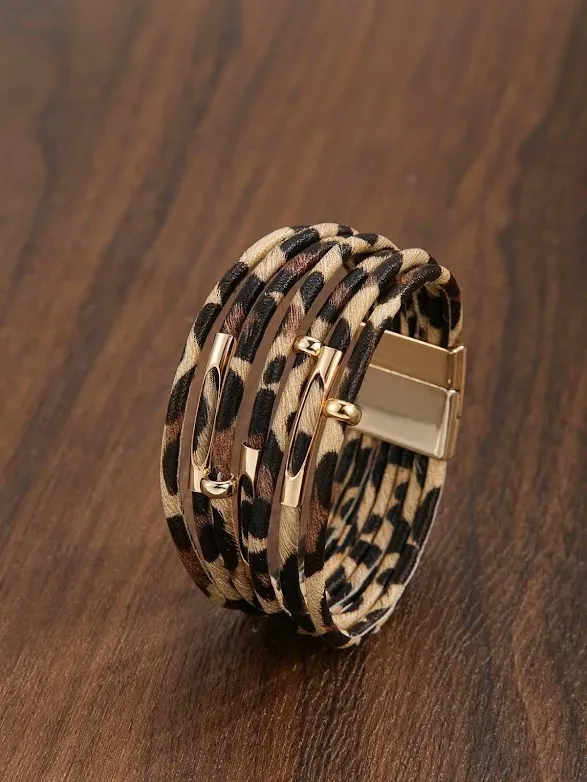 Pulsera para dama color café diseño de leopardo