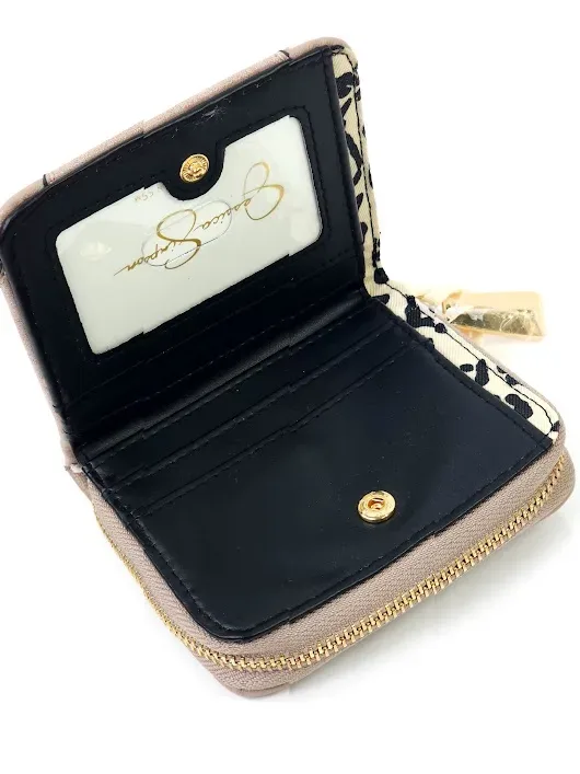 Cartera para dama color nude