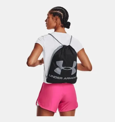 Bolso deportivo Under Armour color negro