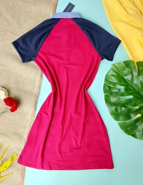 Vestido Tommy Hilfiger para dama color vino, azul y celeste