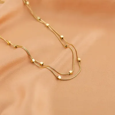 Collar para dama de acero de titanio
