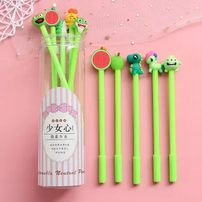 Set de plumas con diseño al azar