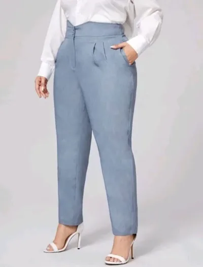 Pantalón para dama color celeste