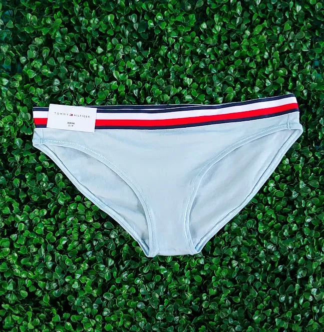 Braga para dama color Celeste Tommy Hilfiger