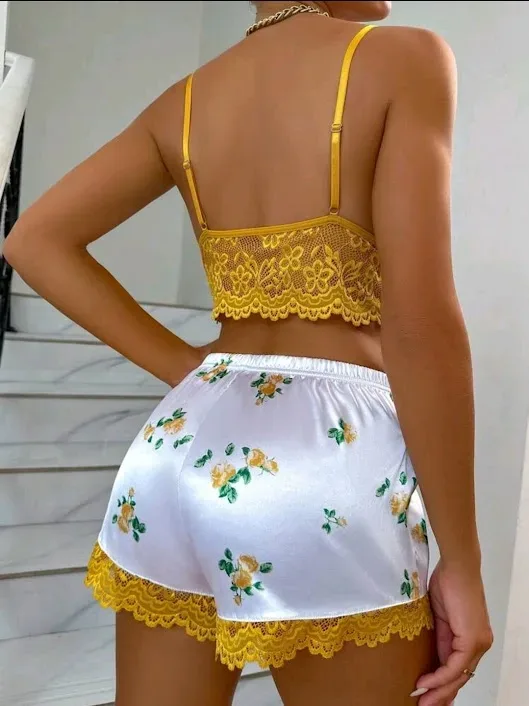 Pijama para dama diseño floral