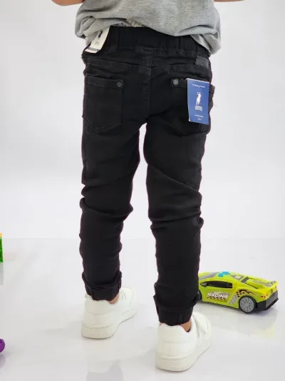 Jogger Cambridge Polo color negro