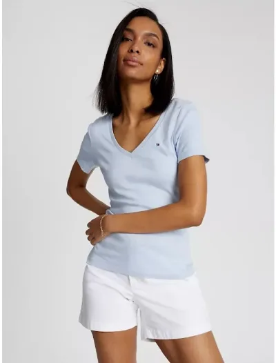 Camiseta Tommy Hilfiger color celeste claro