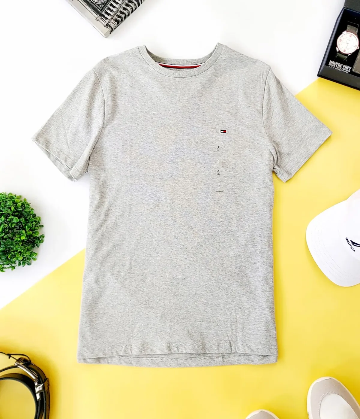 Camiseta Tommy Hilfiger para caballero color gris claro