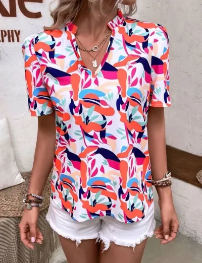 Blusa para dama multicolor con estampado de hojas