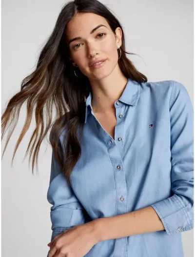 Camisa manga larga Tommy Hilfiger para dama color mezclilla