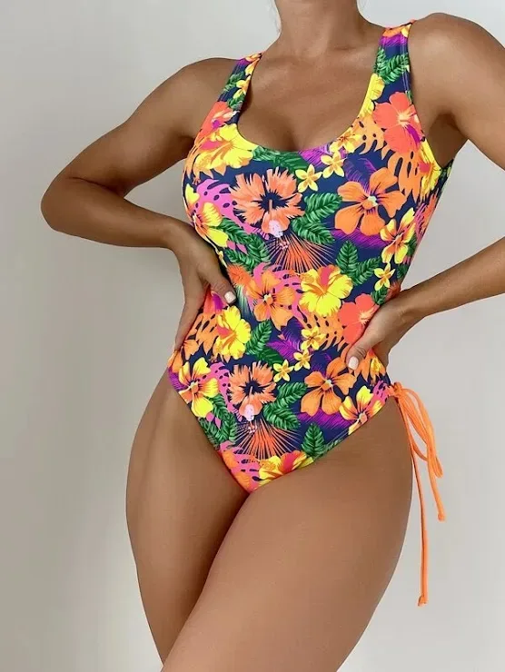 Vestido de baño para dama con estampado tropical