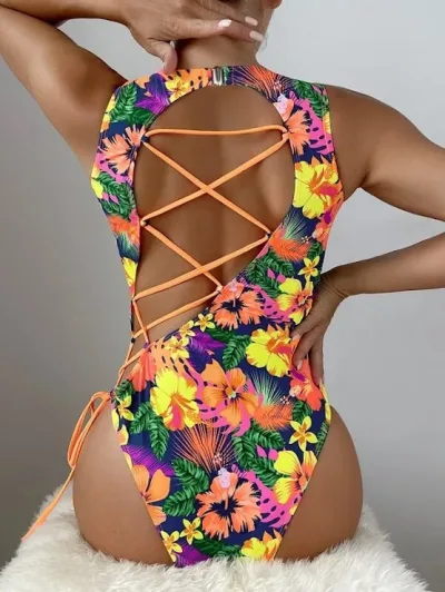 Vestido de baño para dama con estampado tropical