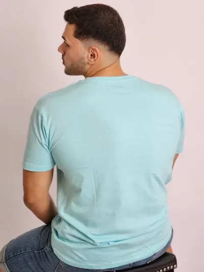 Camiseta Estivaneli de cabellero color turquesa Claro