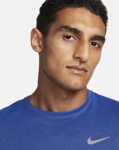 Camiseta Nike azul para caballero