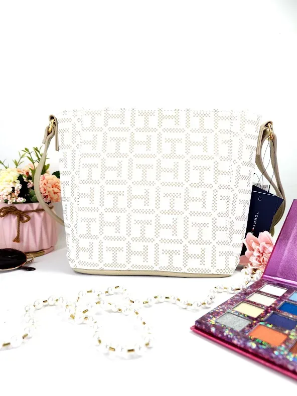 Bolso de hombro Tommy Hilfiger para dama color rosa