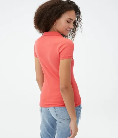 Camiseta Aeropostale para dama color coral fuerte