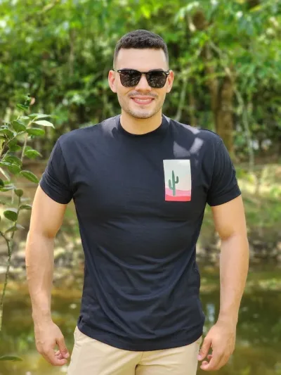 Camiseta para caballero Estivaneli color negro