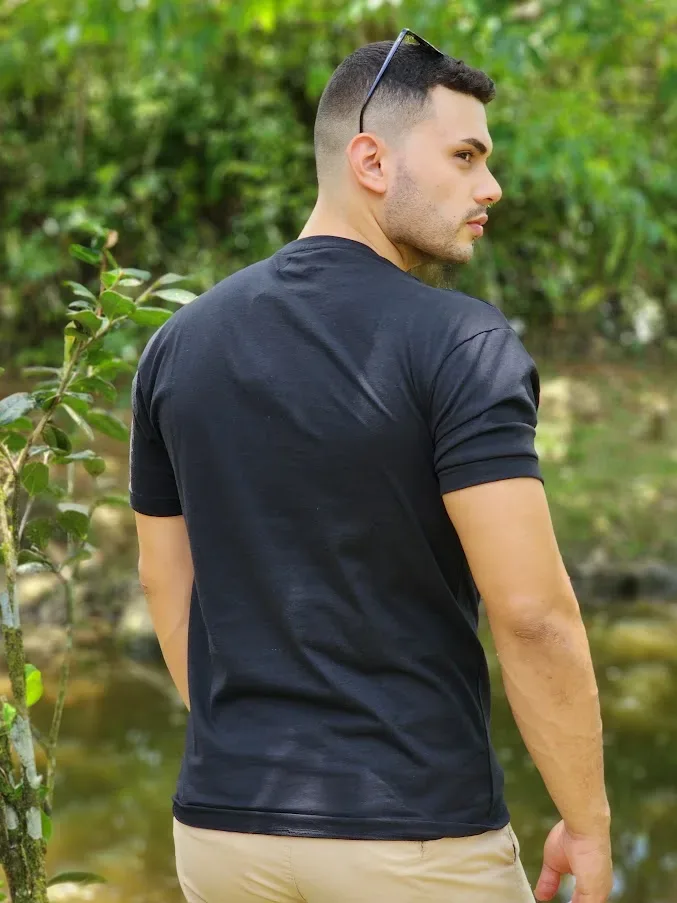 Camiseta para caballero Estivaneli color negro