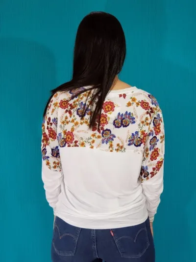Blusa Grifflin manga larga para  dama color blanco