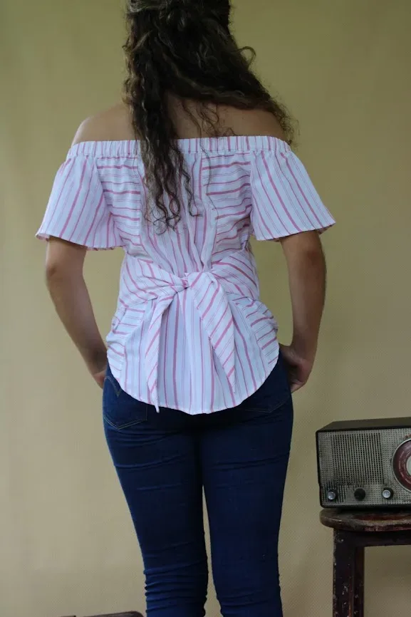 Blusa Painted Threads para dama color blanco a rayas rosa