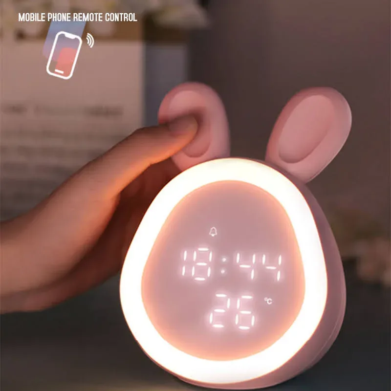Reloj y lampara con orejas de conejo