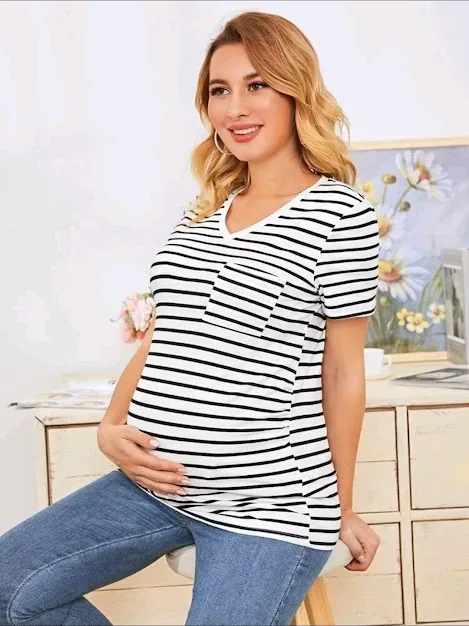 Camiseta premamá diseño a rayas