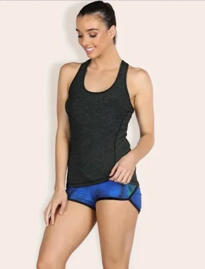 Blusa deportiva para dama color gris oscuro