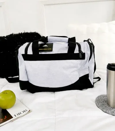 Bolso Adidas para Caballero color gris claro y negro