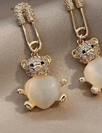 Aretes para dama fanatsía color dorado
