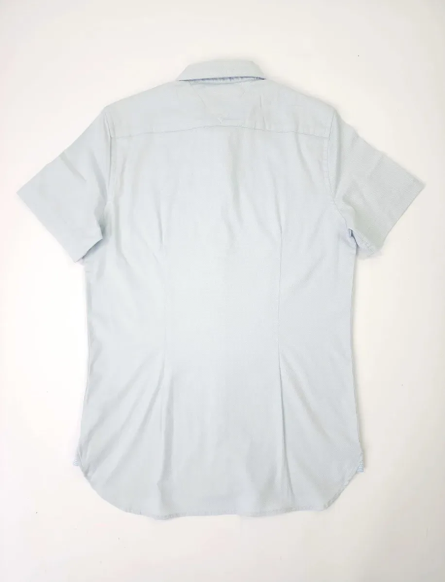 Camisa Tommy Hilfiger para caballero color celeste y blanco