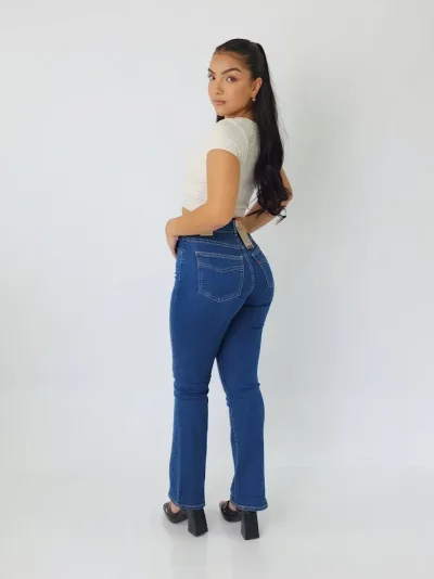 Jeans Levis High-Rise Boocut para Dama 725-0006
