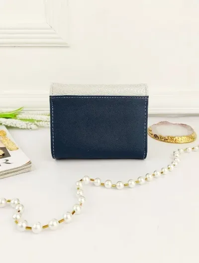 Cartera para dama color azul  y plateado